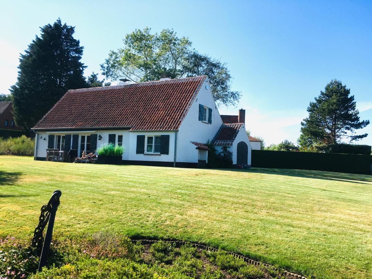 Villa 'T Zeehuysje De Panne Bagian luar foto