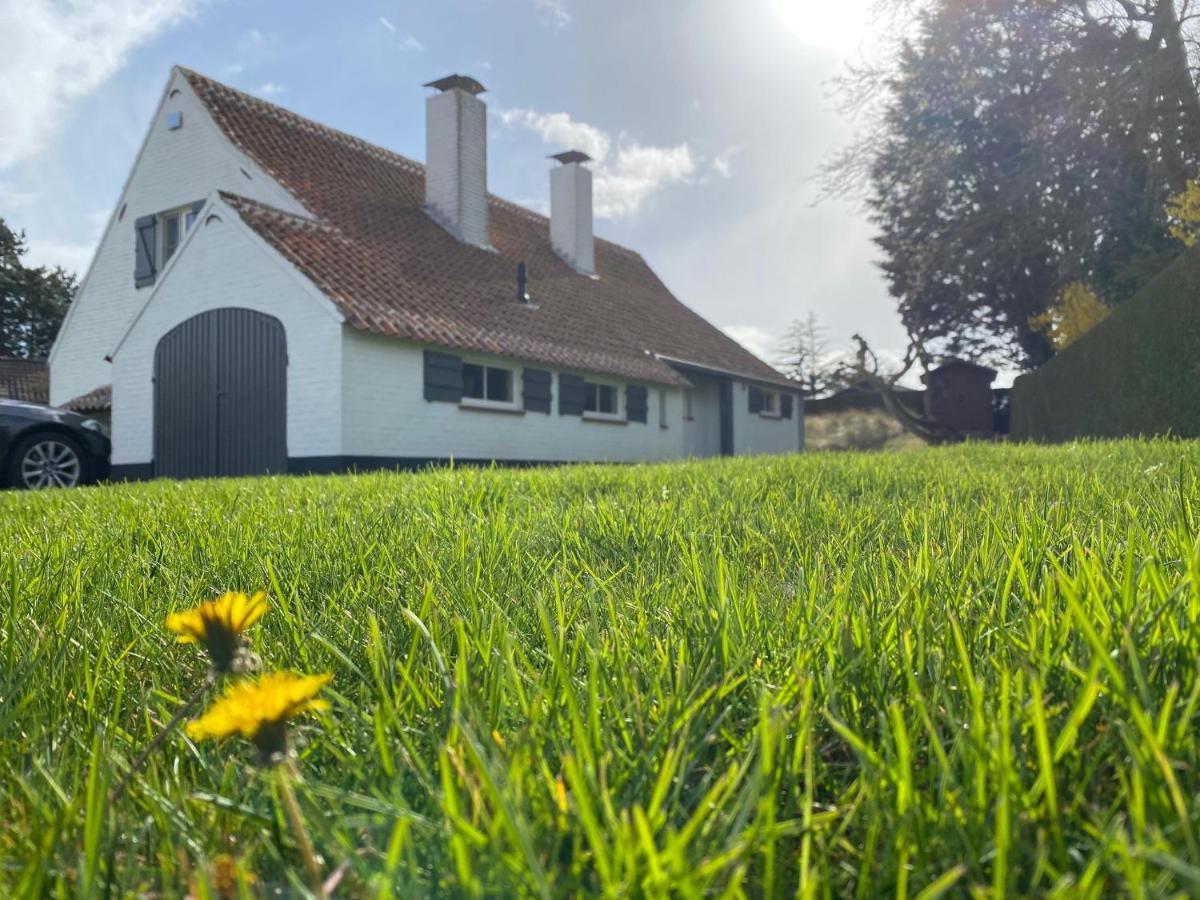 Villa 'T Zeehuysje De Panne Bagian luar foto